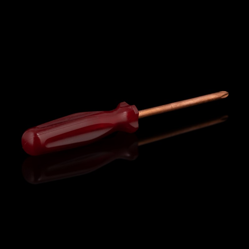 Отвертка с крестообразным шлицем L200 омедненная