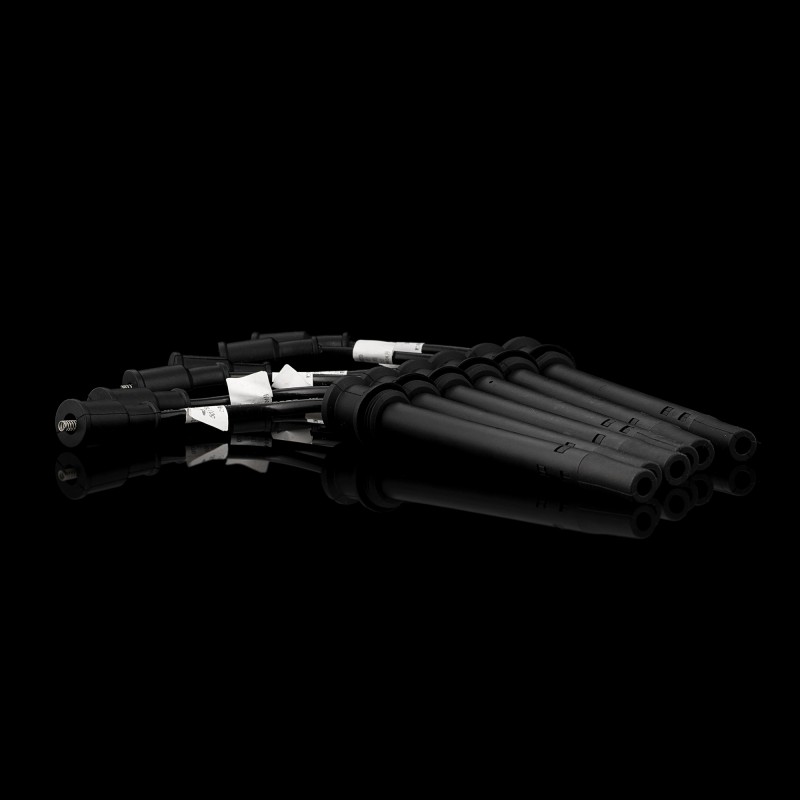 Провода высоковольтные (к-т из 6 шт) LM100-3705070 (LM200-3705070)