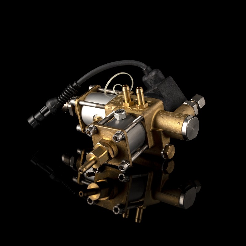 Редуктор давления воздуха J4R00-1113240ASF2-P64