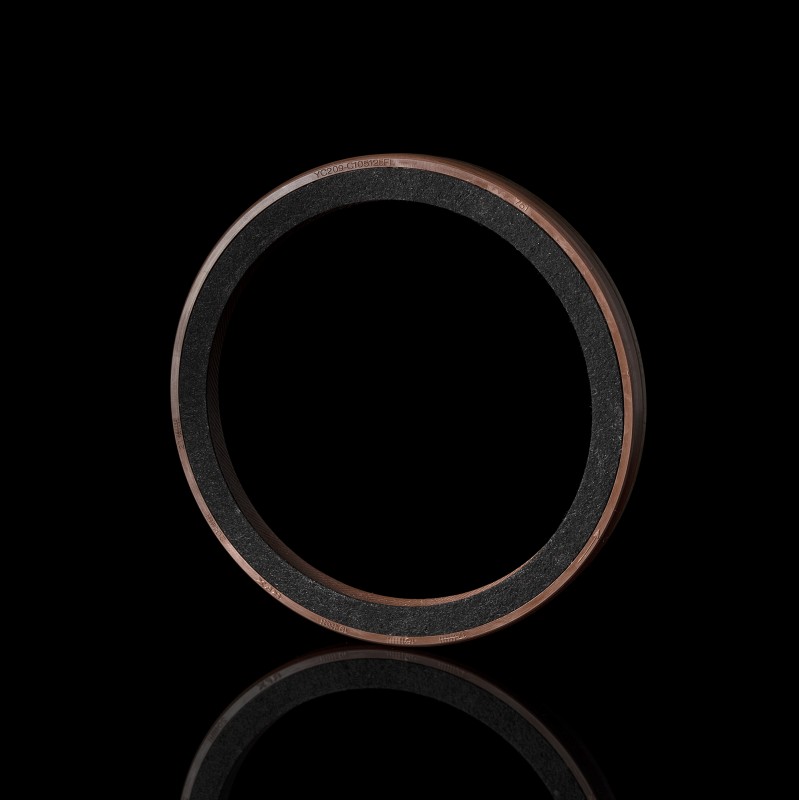 Сальник коленвала задний 105х125 YC209-C105125FL