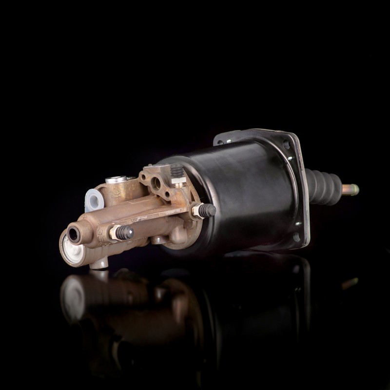 Пневмогидроусилитель ПГУ VG3356 (аналог WABCO 9700514240) Пневмогидроусилитель ПГУ VG3356 (аналог WABCO 9700514240)