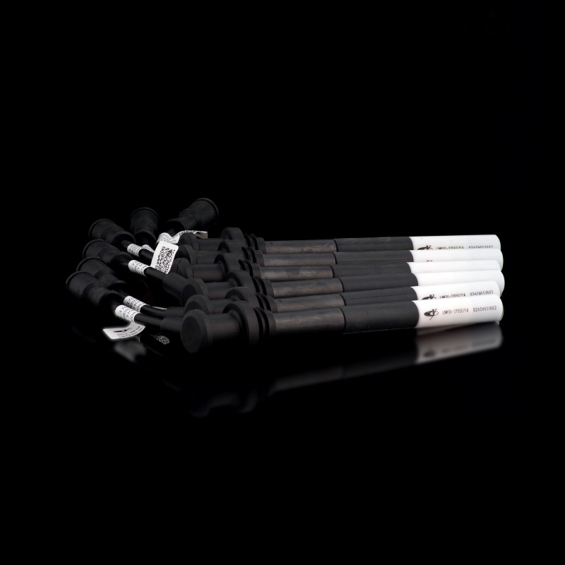 Провода высоковольтные (к-т из 6 шт) Провода высоковольтные (к-т из 6 шт)