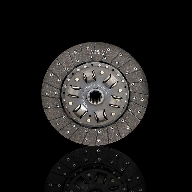 Диск сцепления ведомый в сборе F31D7-1600740