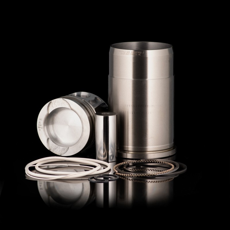 Комплект гильзы с поршнем 820.60-1000128-01 Гильза с подрезанным поршнем